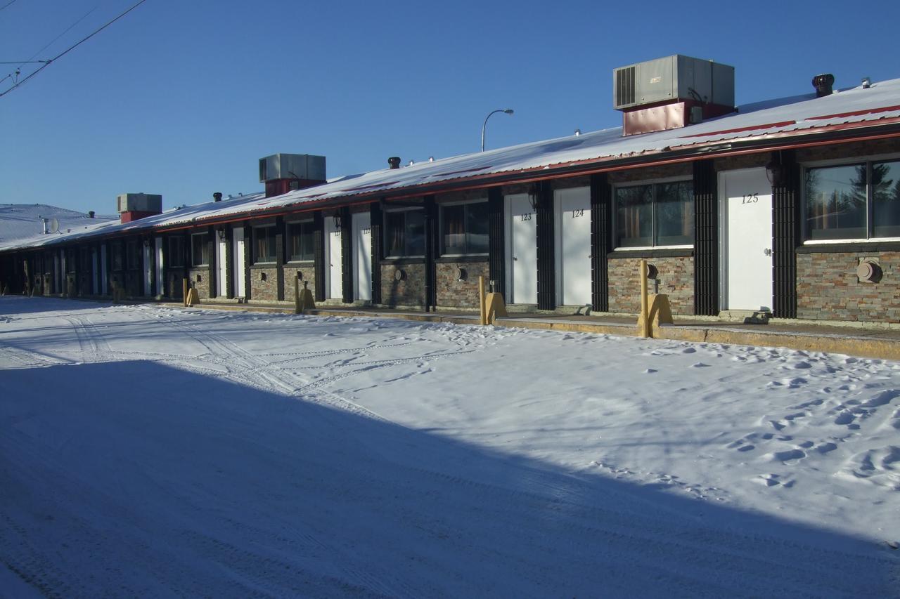 Trailside Inn Lloydminster Exterior photo